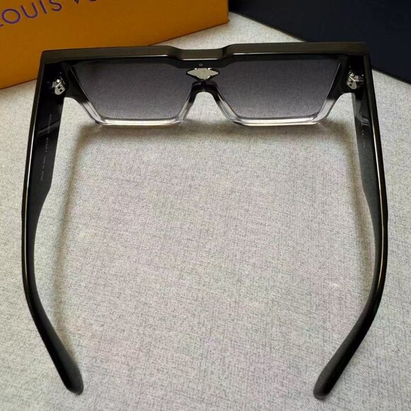Louis Vuitton Black Sunglasses - Picture 7 of 7